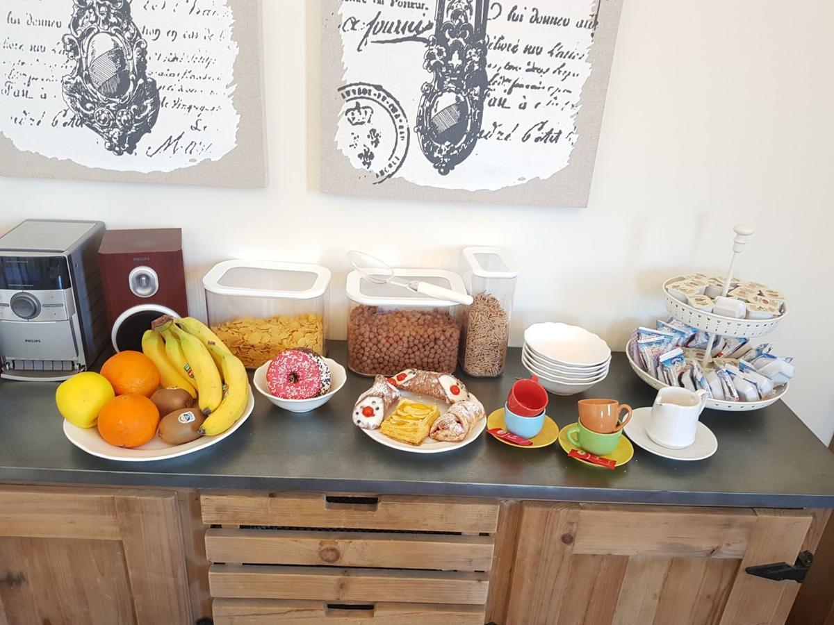 Le Stanze Del Capotreno Bed & Breakfast Bagheria Luaran gambar
